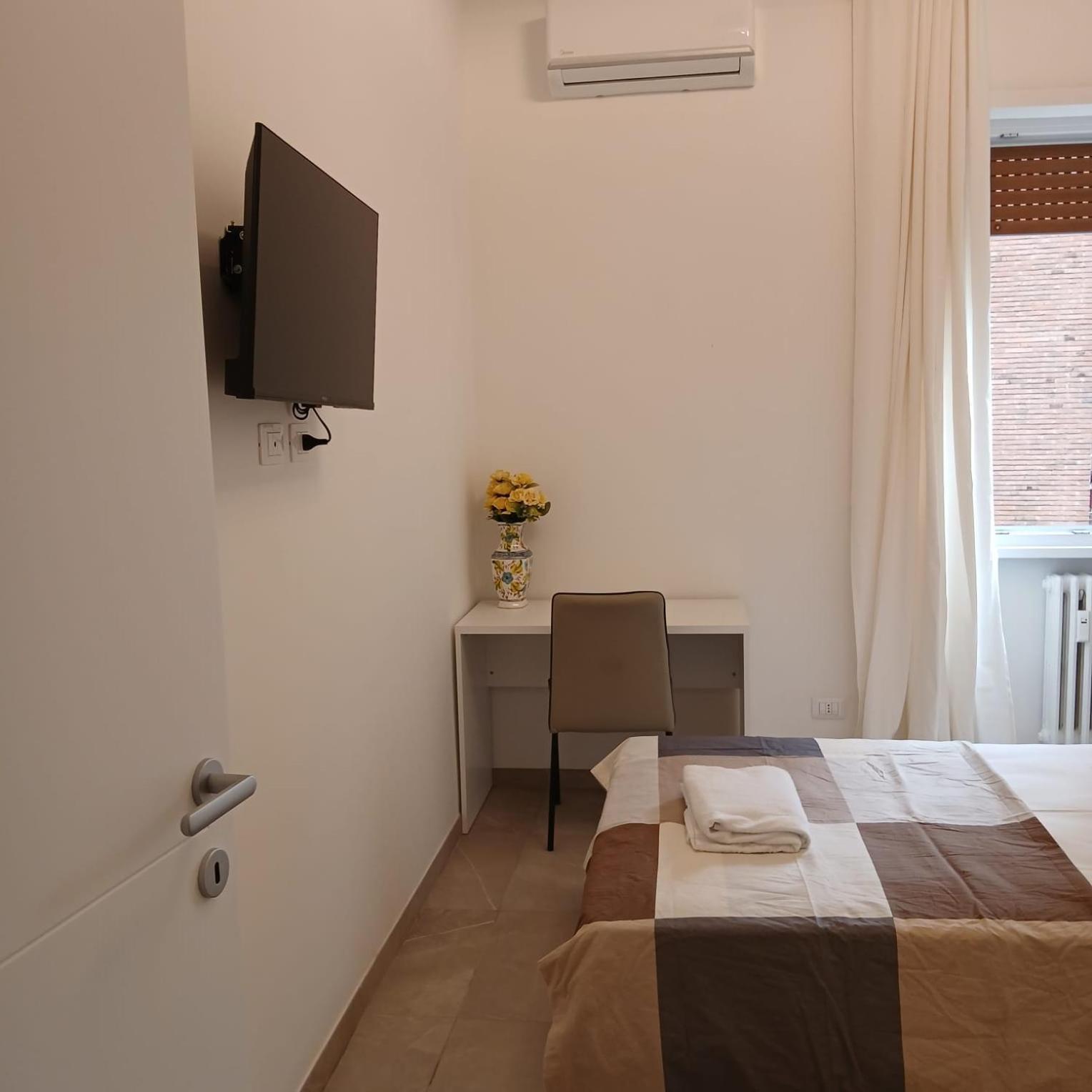 Grand Nomentana Roma Apartment ภายนอก รูปภาพ